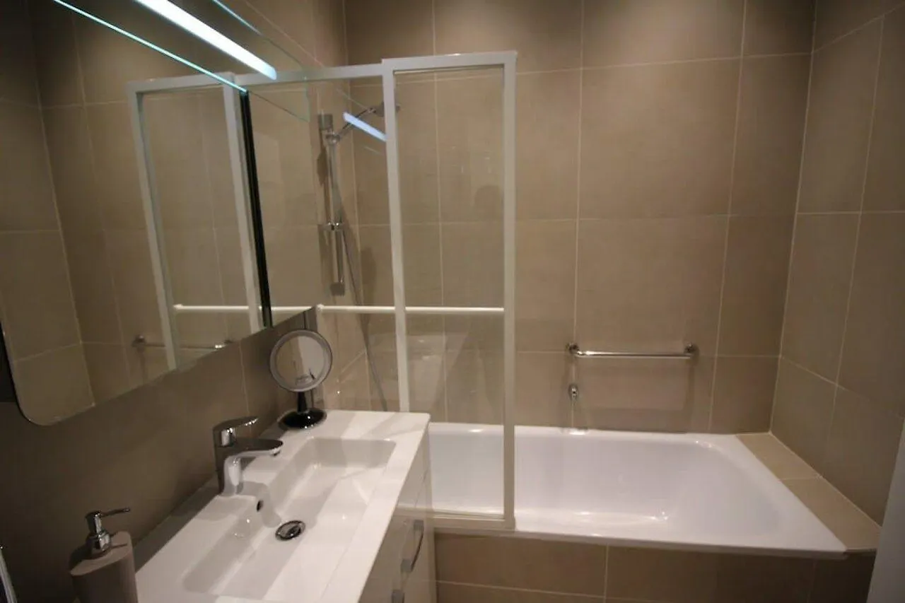 Nice Booking - Palais Ascot 아파트